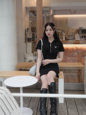 「アイテム（ワンピース）」を使った、村瀬紗英さん（レディース・159cm）の秋コーディネート