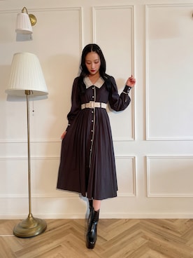「ANDGEEBEE（アンジービー）のアイテム（シューズ）」を使った、村瀬紗英さん（レディース・159cm）の秋コーディネート