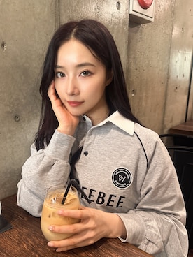 「アイテム（その他トップス）」を使った、村瀬紗英さん（レディース・159cm）の秋コーディネート