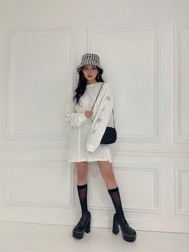 「ANDGEEBEE（アンジービー）のアイテム（帽子）」を使った、村瀬紗英さん（レディース・159cm）の秋コーディネート