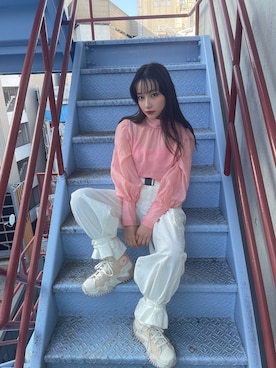 「JEANASIS（ジーナシス）のアイテム（パンツ）」を使った、村瀬紗英さん（レディース・159cm）の春コーディネート