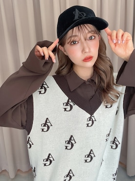 「ANDGEEBEE（アンジービー）のアイテム（キャップ）」を使った、村瀬紗英さん（レディース・159cm）の秋コーディネート