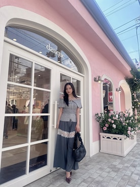 「ANDGEEBEE（アンジービー）のアイテム（ショルダーバッグ）」を使った、村瀬紗英さん（レディース・159cm）の秋コーディネート