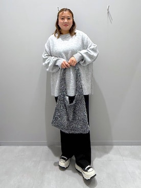 「家族旅行」｜「アイテム（トートバッグ）」を使った、rumi.さん（レディース・160cm）の冬コーディネート