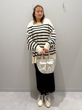 「家族旅行」｜「アイテム（スカート）」を使った、rumi.さん（レディース・160cm）の冬コーディネート