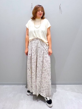 「家族旅行」｜「アイテム（アクセサリー）」を使った、rumi.さん（レディース・160cm）の夏コーディネート