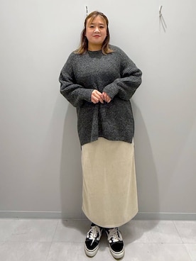 「家族旅行」｜「アイテム（スカート）」を使った、rumi.さん（レディース・160cm）の冬コーディネート