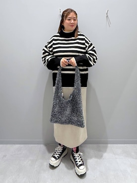 「家族旅行」｜「アイテム（スカート）」を使った、rumi.さん（レディース・160cm）の秋コーディネート