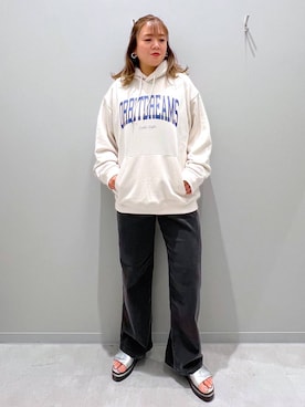 「GLOBAL WORK Smile Seed Store（グローバルワーク スマイルシードストア）のアイテム」を使った、rumi.さん（レディース・160cm）の秋コーディネート