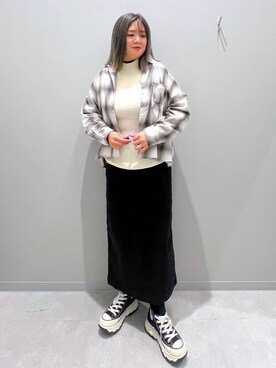 「家族旅行」｜「アイテム（スカート）」を使った、rumi.さん（レディース・160cm）の秋コーディネート