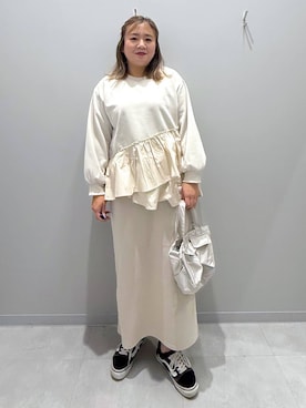 「家族旅行」｜「アイテム（スカート）」を使った、rumi.さん（レディース・160cm）の冬コーディネート