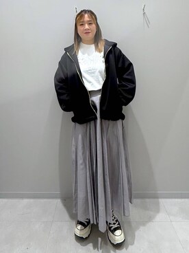 「家族旅行」｜「アイテム（スカート）」を使った、rumi.さん（レディース・160cm）の冬コーディネート