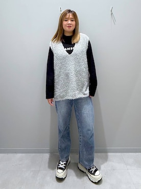 「家族旅行」｜「アイテム（パンツ）」を使った、rumi.さん（レディース・160cm）の春コーディネート