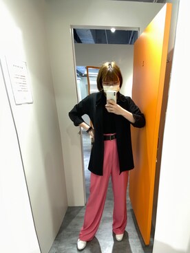 「OB Designのアイテム（シャツ/ブラウス、ブラック系）」を使った、완의정さん（レディース・165cm）の春コーディネート