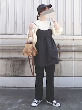 「LAKOLE（ラコレ）のアイテム（パンツ）」を使った、y + aさん（レディース・160cm）の春コーディネート