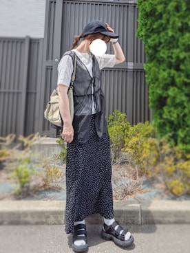「LOWRYS FARM（ローリーズファーム）のジャガードフリンジ５Ｓ　 495079（Tシャツ/カットソー、ホワイト系）」を使った、y + aさん（レディース・160cm）の夏コーディネート