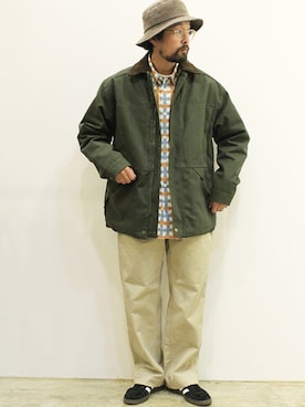 「アースカラー」｜「アイテム（カバーオール）」を使った、nakajiさん（メンズ・168cm）の秋コーディネート