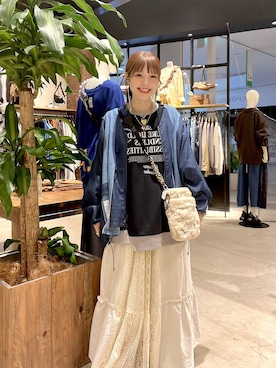 「niko and...（ニコアンド）のアイテム（スカート）」を使った、みきてぃ24さん（レディース・158cm）の秋コーディネート