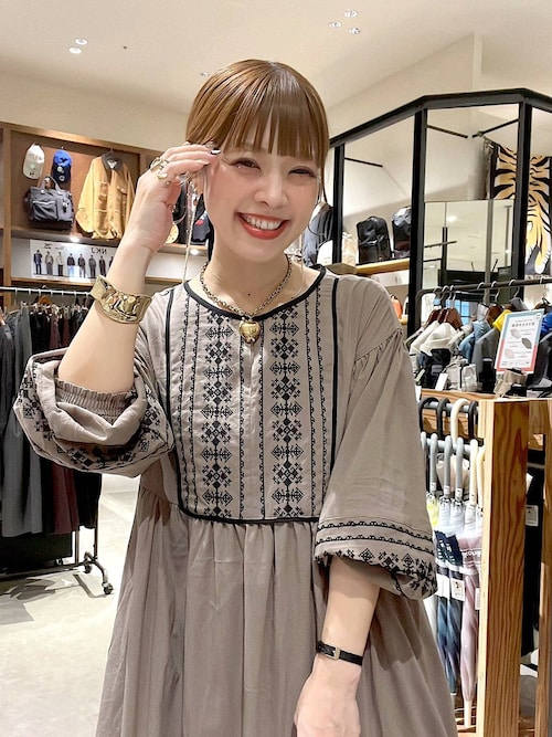 セール】刺繍パイピングワンピース（ワンピース）｜niko and