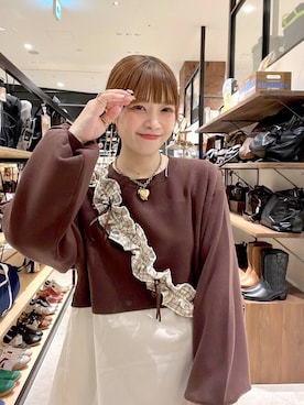 「アイテム（スマホグッズ）」を使った、みきてぃ24さん（レディース・158cm）の秋コーディネート