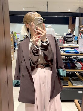 「アイテム（Tシャツ/カットソー、ピンク系）」を使った、みきてぃ24さん（レディース・158cm）の秋コーディネート