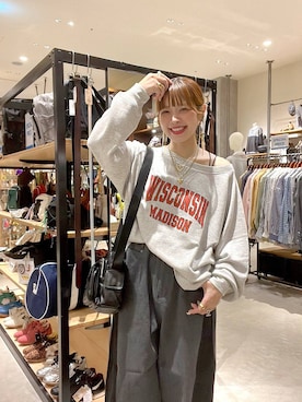 「niko and...（ニコアンド）のオリジナルPUマルチポケットショルダーバッグ（ショルダーバッグ）」を使った、みきてぃ24さん（レディース・158cm）の秋コーディネート