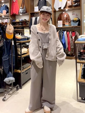 「アイテム（サロペット/オーバーオール）」を使った、みきてぃ24さん（レディース・158cm）の秋コーディネート