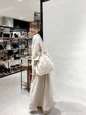 「アイテム（トートバッグ、ベージュ系）」を使った、みきてぃ24さん（レディース・158cm）の夏コーディネート