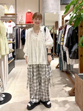 「niko and...（ニコアンド）のアイテム」を使った、みきてぃ24さん（レディース・158cm）の春コーディネート