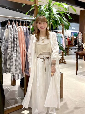「niko and...（ニコアンド）のアイテム（バレッタ/ヘアクリップ）」を使った、みきてぃ24さん（レディース・158cm）の春コーディネート