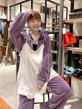 「アイテム（キャミソール、ベージュ系）」を使った、みきてぃ24さん（レディース・158cm）の秋コーディネート