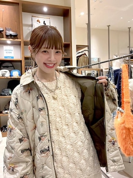 「アイテム（その他アウター、グリーン系）」を使った、みきてぃ24さん（レディース・158cm）の秋コーディネート