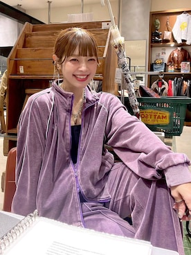 「アイテム（パーカー）」を使った、みきてぃ24さん（レディース・158cm）の秋コーディネート