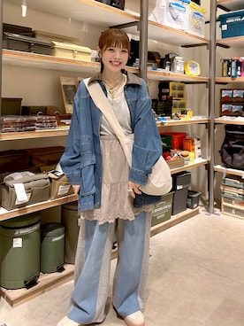 「アイテム（タンクトップ）」を使った、みきてぃ24さん（レディース・158cm）の秋コーディネート