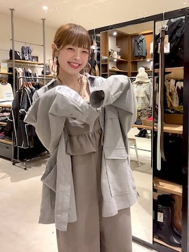 「アイテム（サロペット/オーバーオール）」を使った、みきてぃ24さん（レディース・158cm）の秋コーディネート