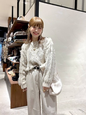 「アイテム（バレッタ/ヘアクリップ）」を使った、みきてぃ24さん（レディース・158cm）の冬コーディネート