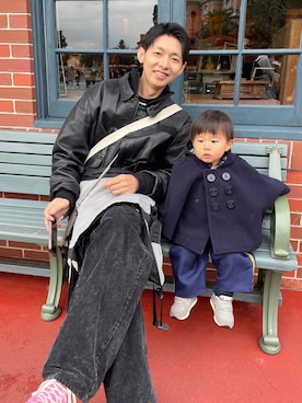 「ディズニーコーデ」｜「アイテム（ピンク系）」を使った、ヒロさん（メンズ・182cm）の秋コーディネート