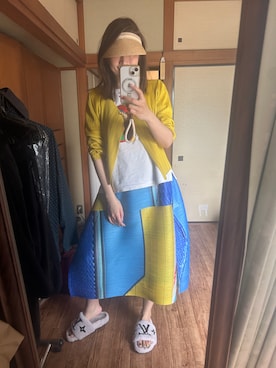 PLEATS PLEASEのカーディガン/ボレロを使った人気ファッション