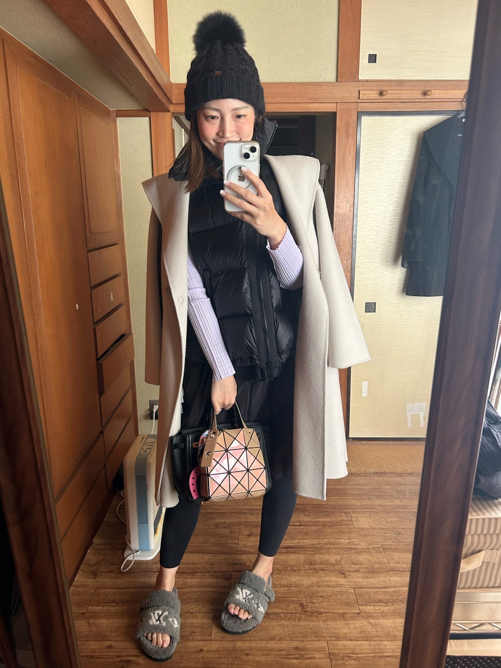 Sacaiのダウンベストを使った人気ファッションコーディネート - WEAR