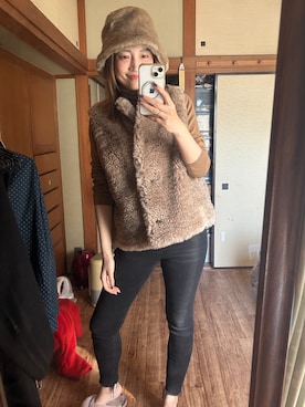 「アイテム（ベスト）」を使った、yoyoさん（レディース・168cm）の秋コーディネート