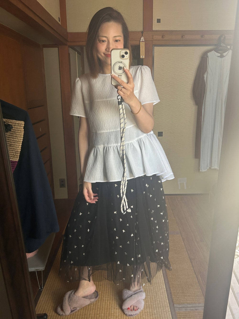 「m.i.dのアイテム（トップス、ホワイト系）」を使った、yoyoさん（骨格ナチュラル・レディース・168cm）の夏コーディネートの1枚目の写真