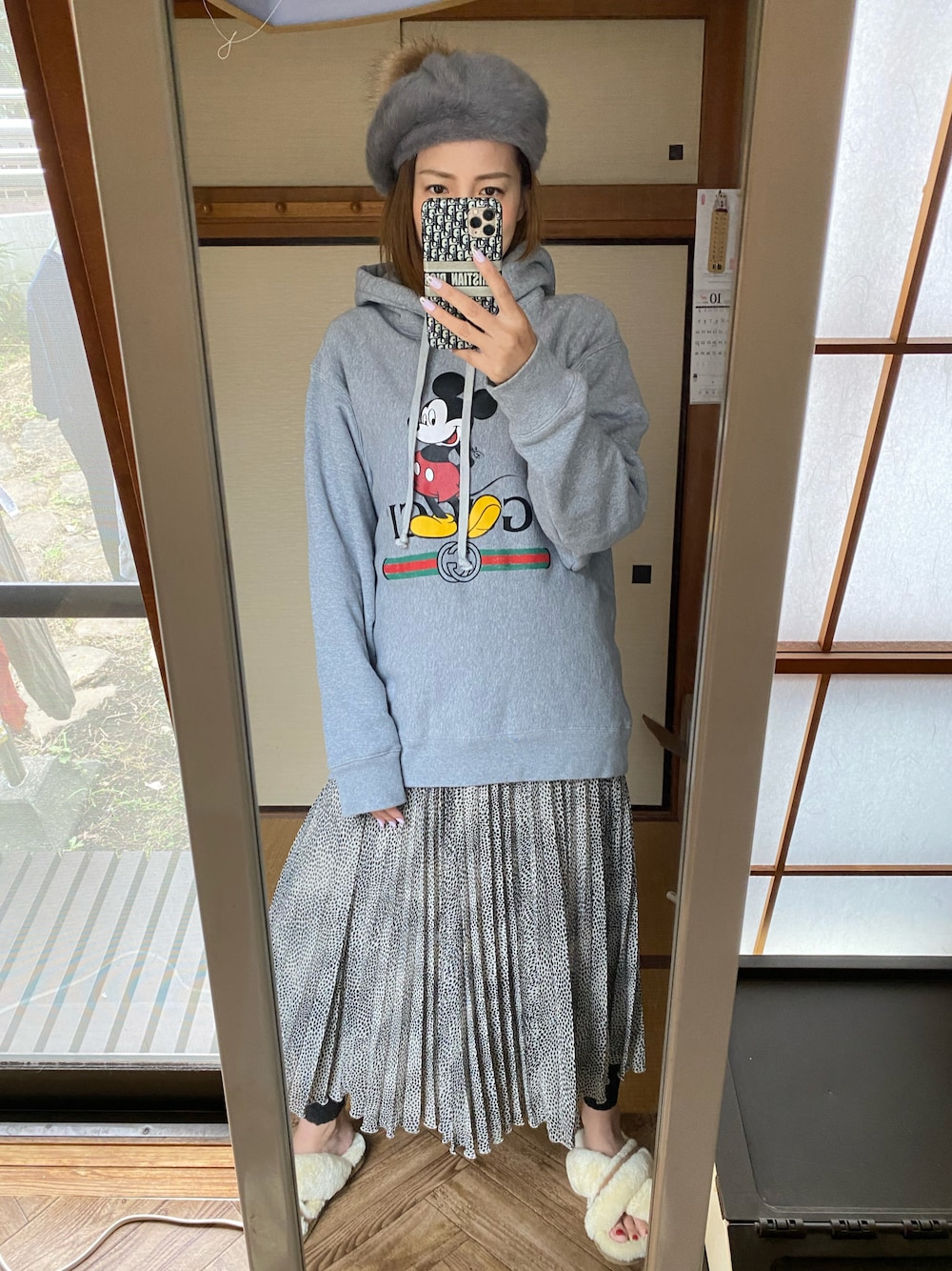 「Rodeo Crownsのベレー帽（ハンチング/ベレー帽、グレー系）」を使った、yoyoさん（レディース・168cm）の秋コーディネートの1枚目の写真