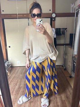 「PLEATS PLEASE（プリーツプリーズ）のアイテム（パンツ）」を使った、yoyoさん（レディース・168cm）の秋コーディネート