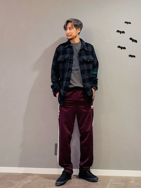 「adidas（アディダス）のアイテム（スウェットパンツ）」を使った、BT4.0さん（メンズ・172cm）の秋コーディネート