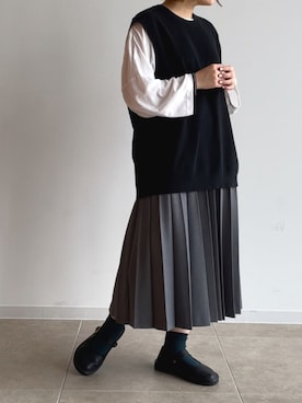 「アコーディオンプリーツ」｜「アイテム（スカート）」を使った、ぽんずさん（レディース・160cm）の夏コーディネート