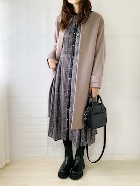 「シャツワンピース」｜「アイテム（ノーカラーコート）」を使った、ももたさん（レディース・170cm）の秋コーディネート
