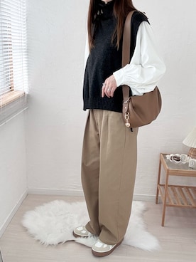 「Java（ジャバ）のアイテム（シューズ）」を使った、ももたさん（レディース・169cm）の冬コーディネート