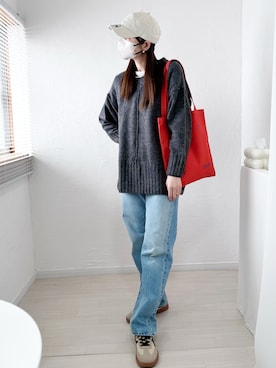 「アイテム（トートバッグ）」を使った、ももたさん（レディース・169cm）の冬コーディネート