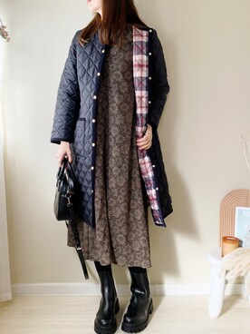 「MACKINTOSH PHILOSOPHY（ﾏｯｷﾝﾄｯｼｭ ﾌｨﾛｿﾌｨｰ）のアイテム（ノーカラーコート）」を使った、ももたさん（レディース・170cm）の秋コーディネート