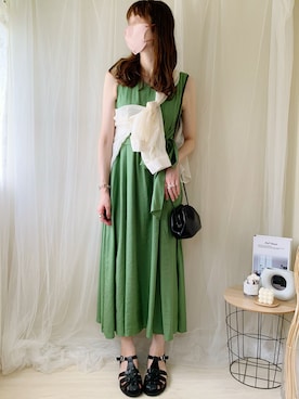 「menue（メヌエ）のレディース グルカフラットサンダル（サンダル）」を使った、ももたさん（レディース・170cm）の夏コーディネート